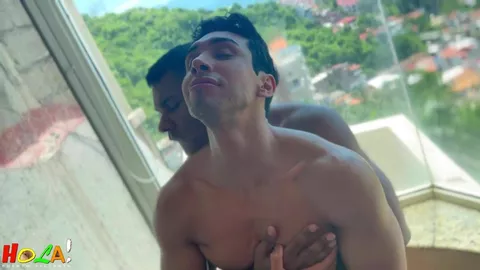 Obra maestra frente a la cámara por @TheExxxiled, @MagicMikeHung1 y @EvanWest225