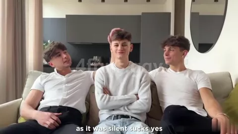 L'ami de New York : Samuele Cunto (sexysamu) et Ivan Ilterribile baisent Elias Twink