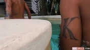 Du fun dans le jacuzzi – Angel Rodriguez & Eman Black