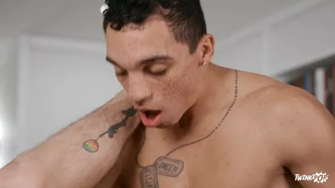 Mon fuckfriend au lycée – Joey Mills & Amone Bane