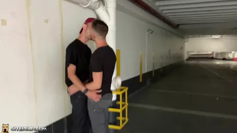 Francés sexy, follado por el futbolista brasileño Rafael