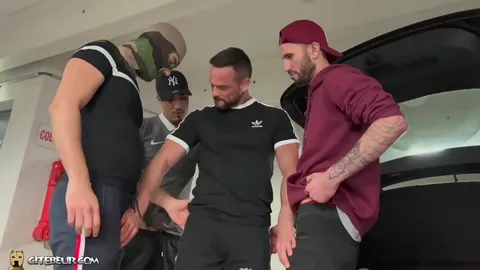 3 bestens bestückte Thugs für Tony – Teil 2