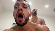 Max se folla a Oskar, macho latino caliente