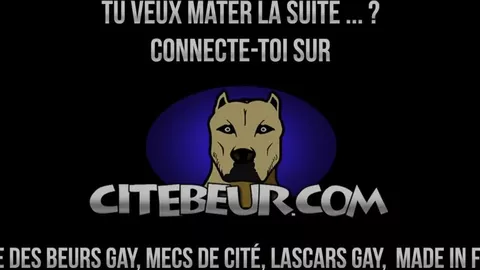 Vacía-bolas filmado por dos matones