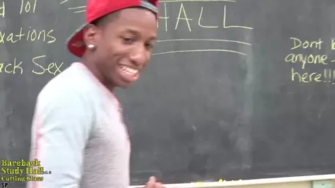 Muss lernen, wie man einen Arsch fickt