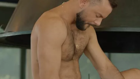 Wanderlust Barcelona – Sir Peter & Dmitry Osten