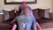 Spider-Man einen blasen