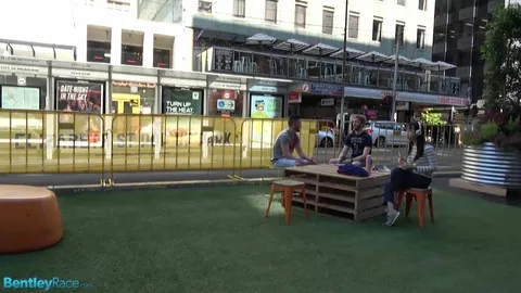 Mi colega caliente Tomas Kyle es follado por Dylan Anderson