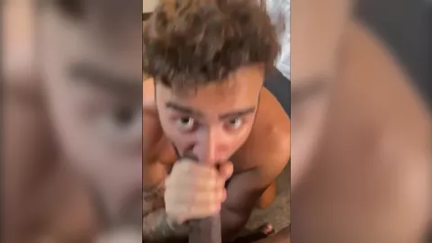 Los activos maman mejor la polla