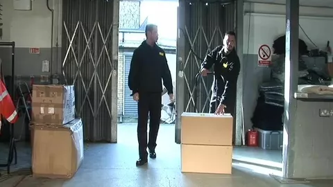 Männlicher Fick im Lagerraum – Tiko Rico & Marius Mugler