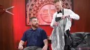 Mi culo dilatado en la barbería – Logan Bell & Nathan Daniels