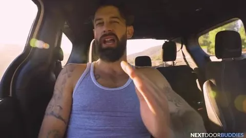 Amici in cerca di un attivo