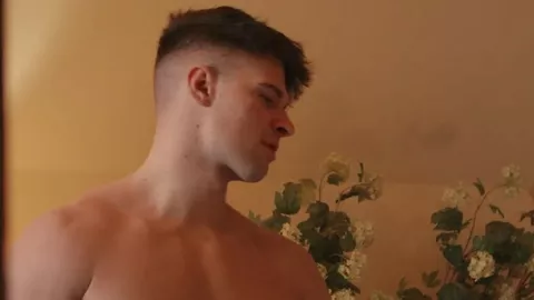 Malik Delgaty & Troye Dean – Pistes et sexe partie 2