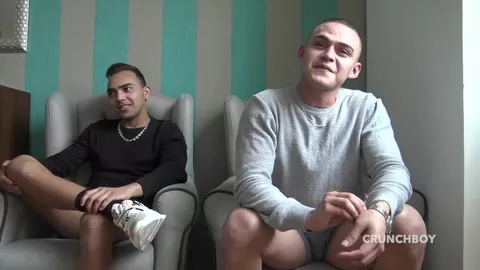 Antoni Madrid & Kalil – Antoni, chatte musclée, baisé par Kalil pour un casting