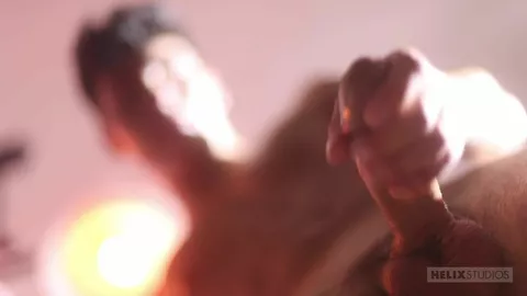 Dante Clark – Sesión de masturbación en solitario de un joven lutador