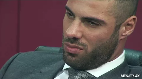 Nello studio del contabile – Alex Marte & Pablo Nunez