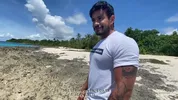 Alejo Ospina – Pompino a uno sconosciuto in spiaggia