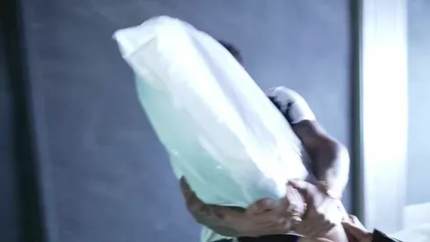 Hétero inseminado no clube liberal