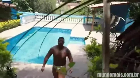 Défonce vers la piscine – Magno Carioca, Bruno Fattori, Tom Durval