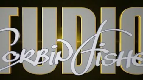 Riley Stretches Chris