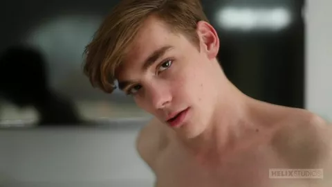 Cameron Moore – Solo-Casting