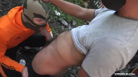 Arabe domi baise un thug passif