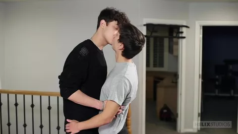 Asher Haynes et Noah Bentley – C’est un trou serré