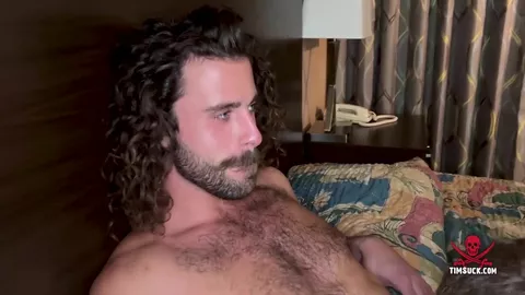 Elliot Flame & Cosmo Ash