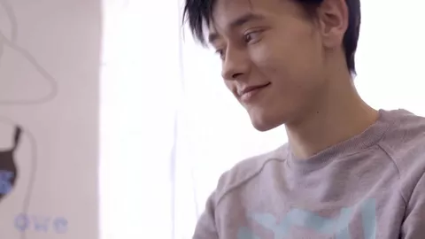 Trois amis font des cochonneries