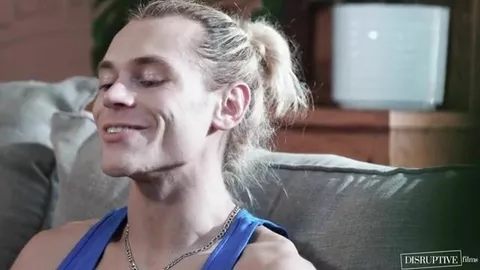 Filme pornô – Lean On Me