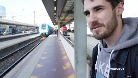 Sconosciuto incrociato in stazione mi scopa