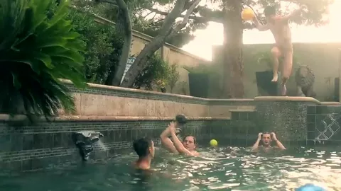 Jovencitos calientes y mojados