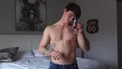Chorreando semen – Dillon James descubre por qué llaman a David “el Doser”