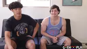 Chorreando semen – Dillon James descubre por qué llaman a David “el Doser”