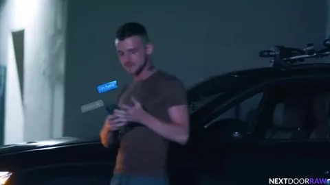 Baiser un troisième