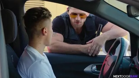 Surpris dans la voiture