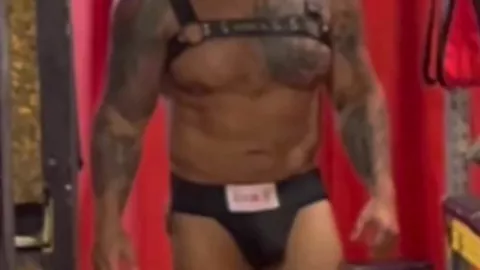 Con Viktor Rom en el sex club