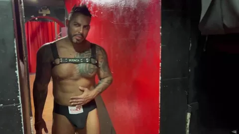 Mit Viktor Rom im Sexclub