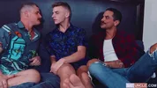 Minet à dispo d'un couple gay - Jack Waters , Xtian Mingle , Jordi