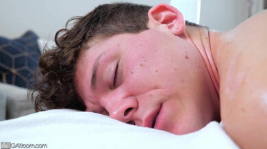 Il mio cliente ha un gran cazzo: Jim Fit & Grey Gold