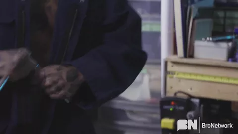 Chaud bouillant – Mike Carrera