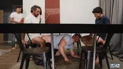 Scopato sotto il tavolo del ristorante – Daniel, Caden, Troye Dean