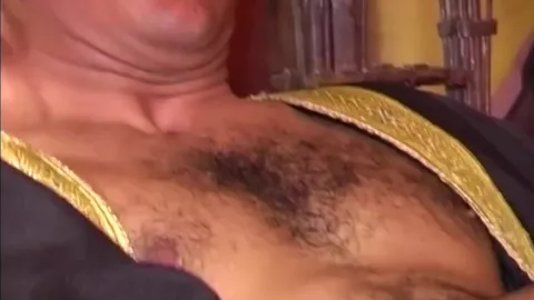 Tunisien viril se masturbe