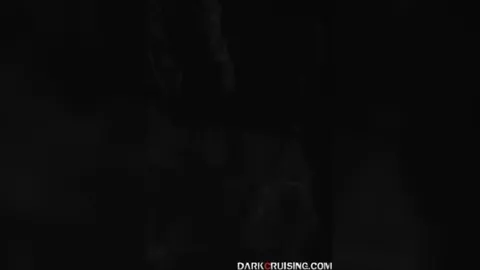 Chupa BBC nos gloryholes