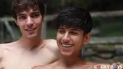 Sexe sur transat - Jacob Acosta & Noah Fox