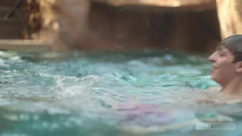 Beija-me, idiota – Jacob Hansen & Asher Haynes