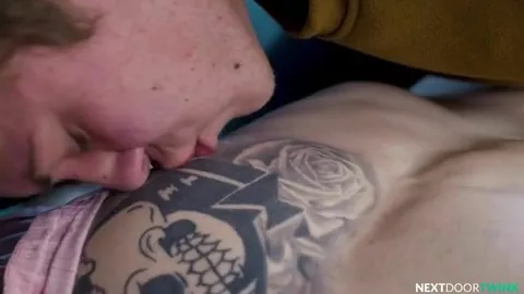 Polvo con twink de gran polla