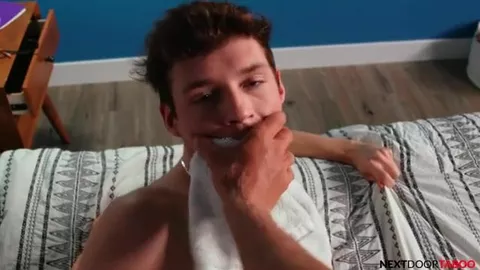 Il dildo di mio fratellastro