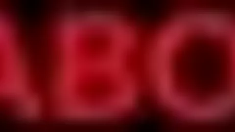 Casal quente de tiktokers