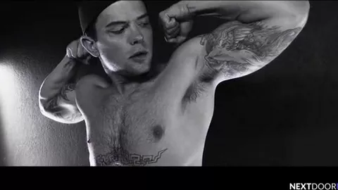 Lutte en chambre – raw